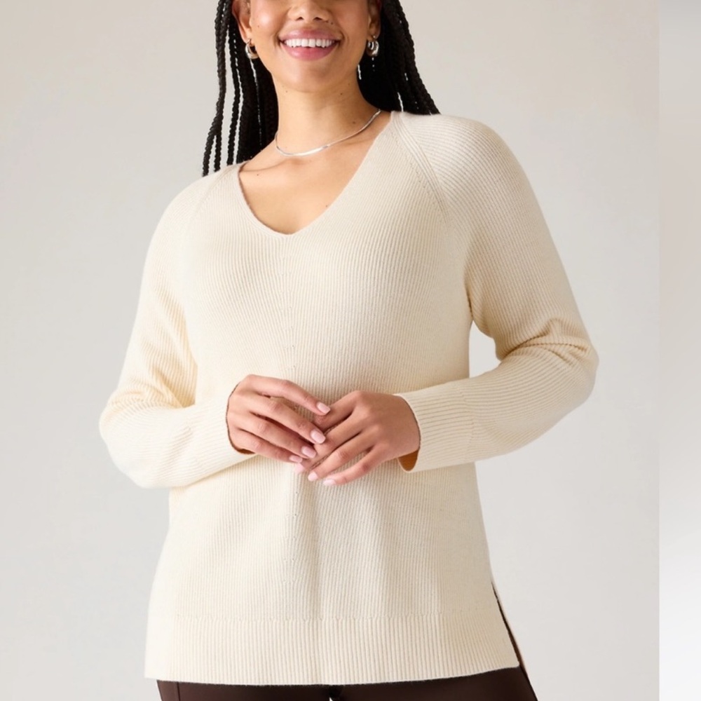 Athleta Hanover Refined Ribbed V-neck Sweater